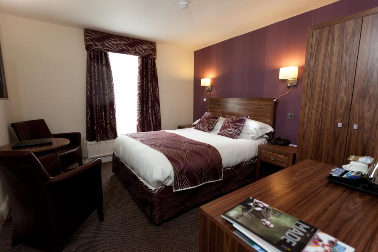 Best Western Plus Sheffield Mosborough Hall Hotel Rum bild